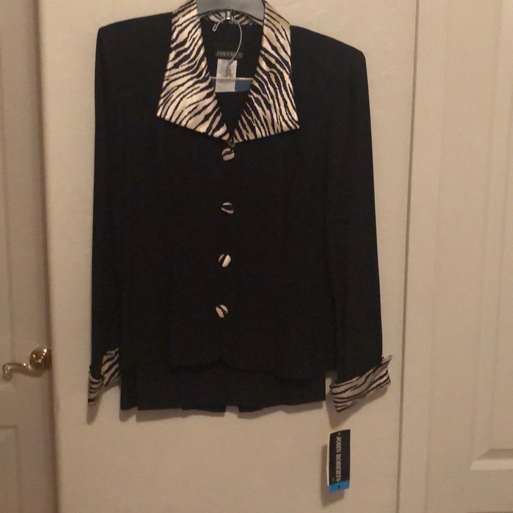 Black Suit